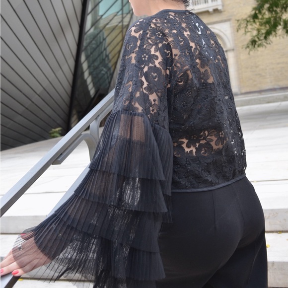 Dantel hand made jacket - Picture 2 of 3